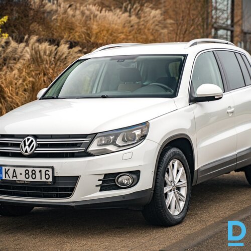Pārdod Volkswagen Tiguan 2.0i, 2015