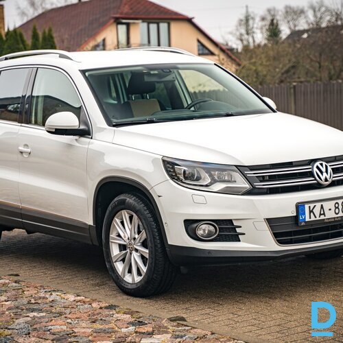 Pārdod Volkswagen Tiguan 2.0i, 2015