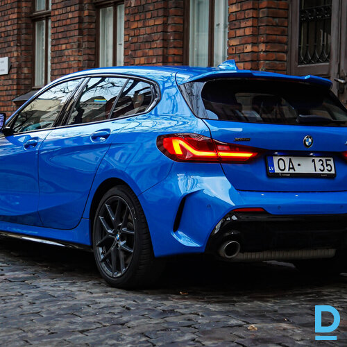 Pārdod BMW 135 2.0i, automāts, 2020