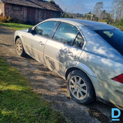 Pārdod Ford Mondeo, 2002