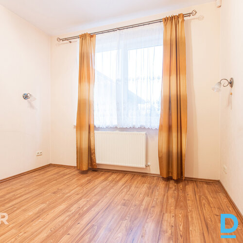 Vienā no skaistākajām un sakoptākajām Pierīgas vietām — ciematā "Padebeši" tiek Vienā no skaistākajām un sakoptākajām Pierīgas vietām — ciematā "Padebeši" tiek