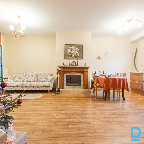 Vienā no skaistākajām un sakoptākajām Pierīgas vietām — ciematā "Padebeši" tiek Vienā no skaistākajām un sakoptākajām Pierīgas vietām — ciematā "Padebeši" tiek