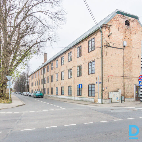Pārdod māju Tvaikonu iela 1, 1105m²