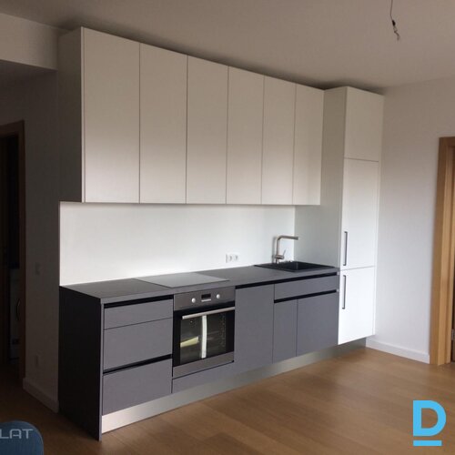 Izīrē dzīvokli Vesetas iela 26