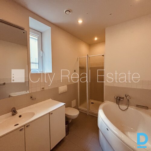 Izīrē dzīvokli Rīgā