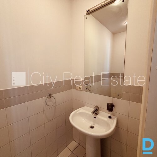 Izīrē dzīvokli Rīgā