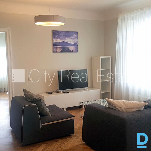 Izīrē dzīvokli Rīgā