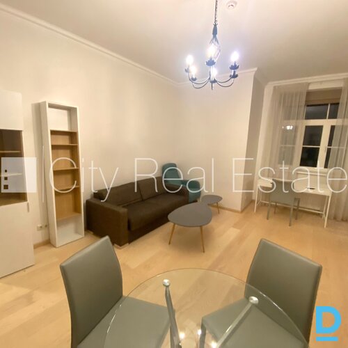 Izīrē dzīvokli Rīgā