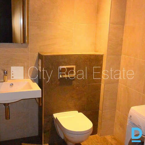 Izīrē dzīvokli Rīgā