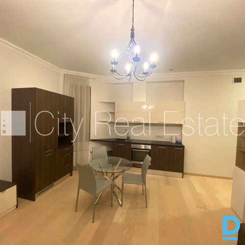 Izīrē dzīvokli Rīgā