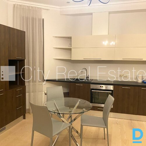 Izīrē dzīvokli Rīgā