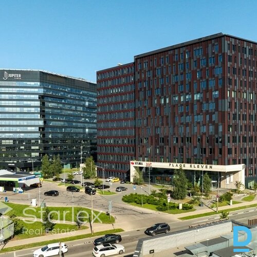 A klases birojs "Place 11" ēkā