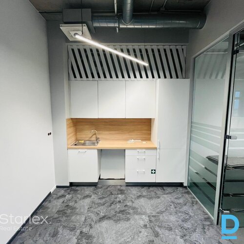 A klases birojs "Place 11" ēkā A klases birojs "Place 11" ēkā