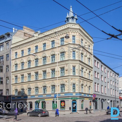 Ēdināšanai piemērotas telpas pie Tērbata/Ģertrūdes ielu krustojuma