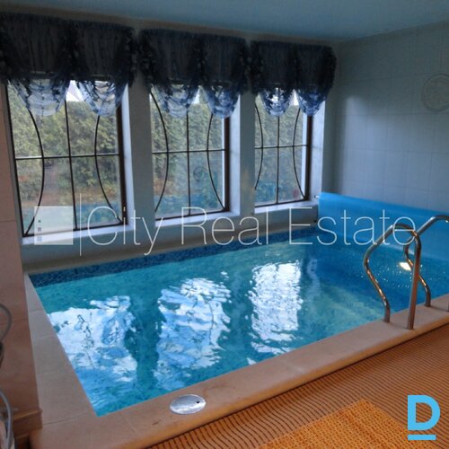 Pārdod māju Jūrmalā Pārdod māju Jūrmalā