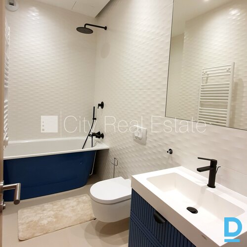 Pārdod dzīvokli Rīgā