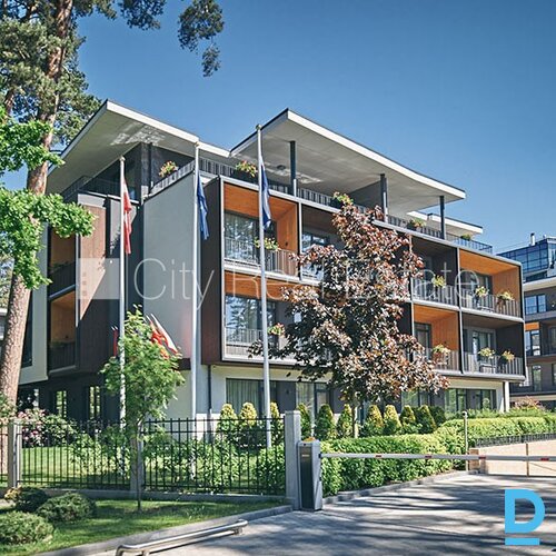 Pārdod dzīvokli Jūrmalā