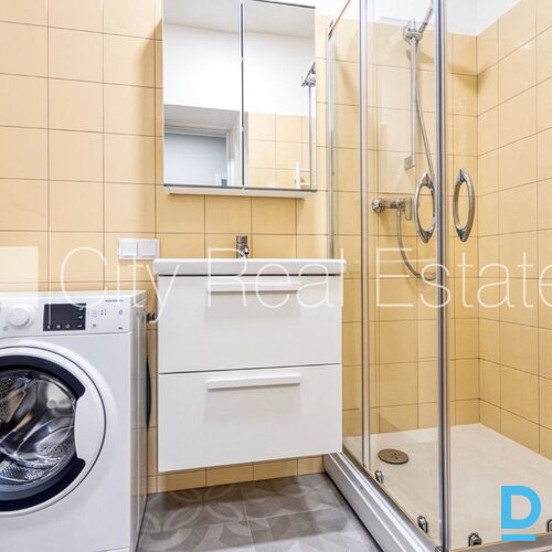 Izīrē dzīvokli Rīgā