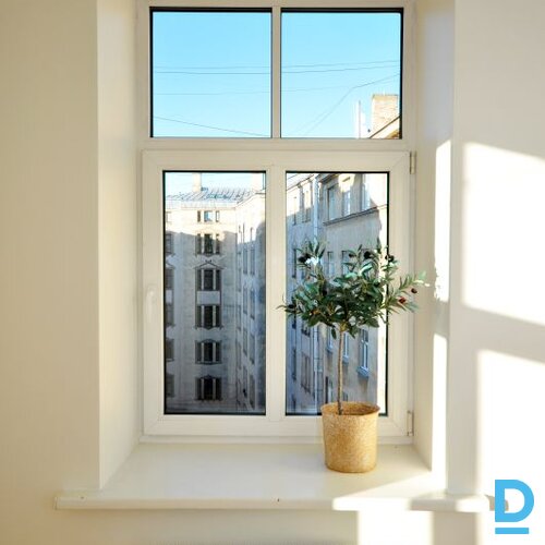 Pārdod dzīvokli Stabu iela 33