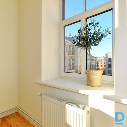 Pārdod dzīvokli Stabu iela 33