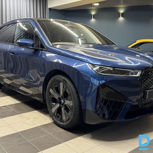 Pārdod BMW iX xDrive40 M-Sportpaket, 2023