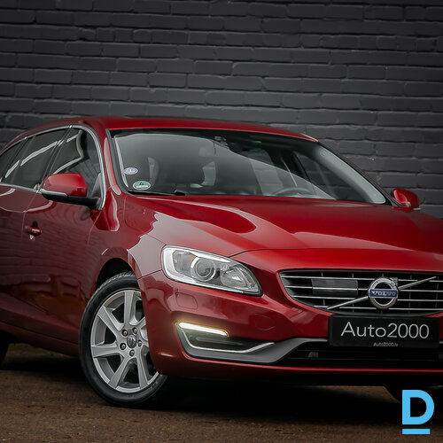 Pārdod Volvo V60 T4, 2013