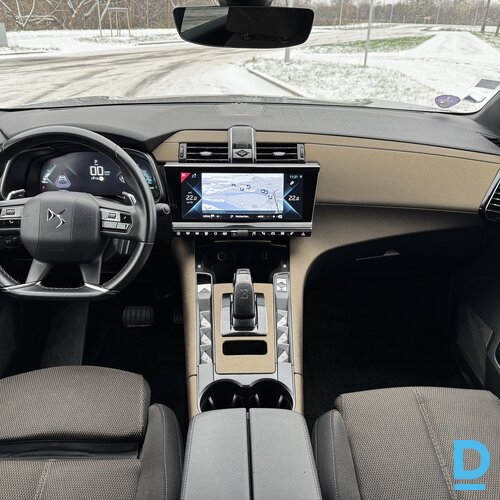 Pārdod DS7 1.6 hybrid, 2020