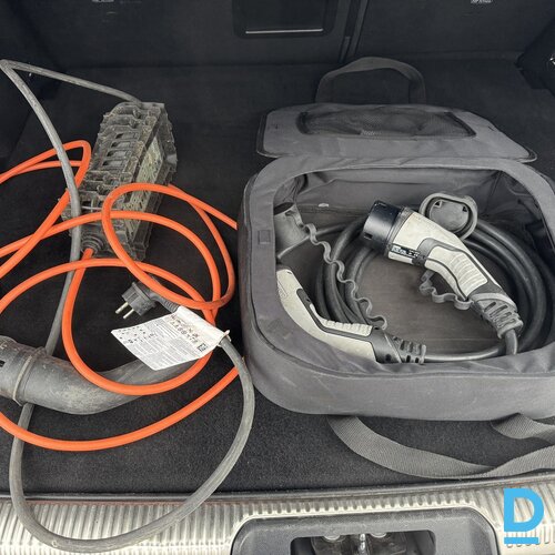 Pārdod DS7 1.6 hybrid, 2020