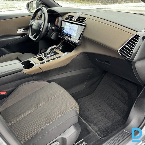 Pārdod DS7 1.6 hybrid, 2020