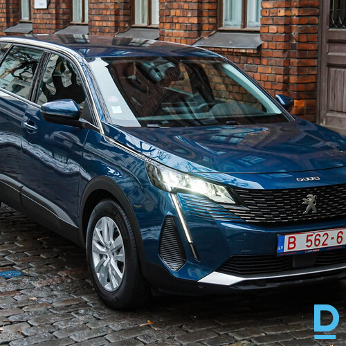 Pārdod Peugeot 5008 1.2i, 2021