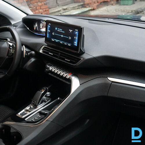 Pārdod Peugeot 5008 1.2i, 2021