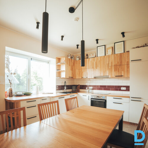 Pārdod māju Madaras Pārdod māju Madaras