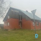 Pārdod māju Aloja Lidlaukā iela 8