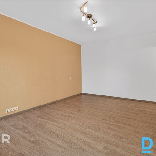 Pārdošanā gaišs un mājīgs 2 istabu dzīvoklis renovētā ēkā, klusā un zaļā apkārtn Pārdošanā gaišs un mājīgs 2 istabu dzīvoklis renovētā ēkā, klusā un zaļā apkārtn