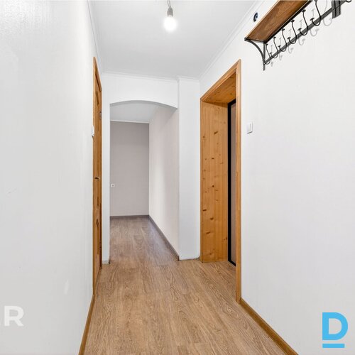 Pārdošanā gaišs un mājīgs 2 istabu dzīvoklis renovētā ēkā, klusā un zaļā apkārtn Pārdošanā gaišs un mājīgs 2 istabu dzīvoklis renovētā ēkā, klusā un zaļā apkārtn