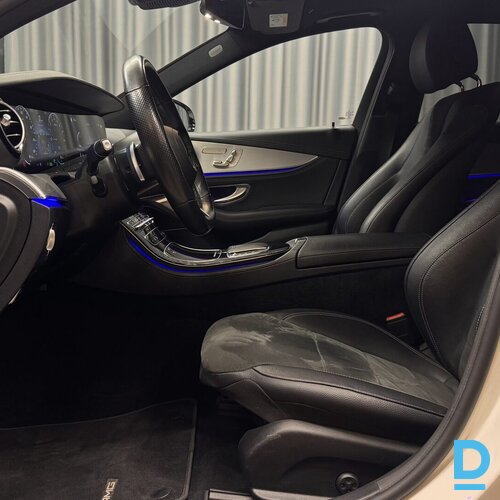 Pārdod Mercedes-Benz E300e 4MATIC, 2021 Pārdod Mercedes-Benz E300e 4MATIC, 2021