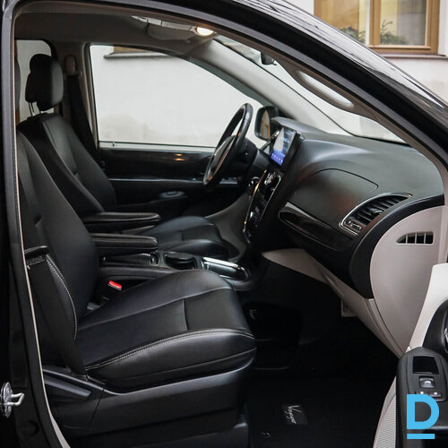 Pārdod Lancia Voyager 2.8d, 2014 Pārdod Lancia Voyager 2.8d, 2014