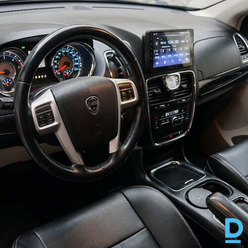 Pārdod Lancia Voyager 2.8d, 2014 Pārdod Lancia Voyager 2.8d, 2014