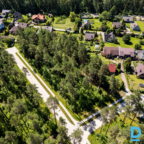 Zemes gabals privātai apbūvei slēgtā, jaunizveidotā privātmāju ciematā Piņķos.Ze Zemes gabals privātai apbūvei slēgtā, jaunizveidotā privātmāju ciematā Piņķos.Ze