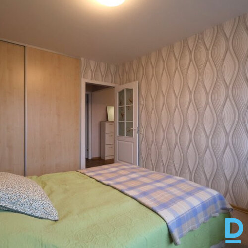 Pārdod dzīvokli Eduarda Tisē iela 75