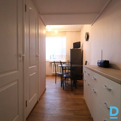 Pārdod dzīvokli Eduarda Tisē iela 75