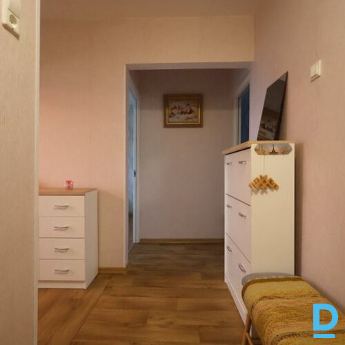 Pārdod dzīvokli Eduarda Tisē iela 75