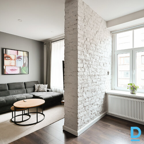 Pārdod dzīvokli Miera iela 105