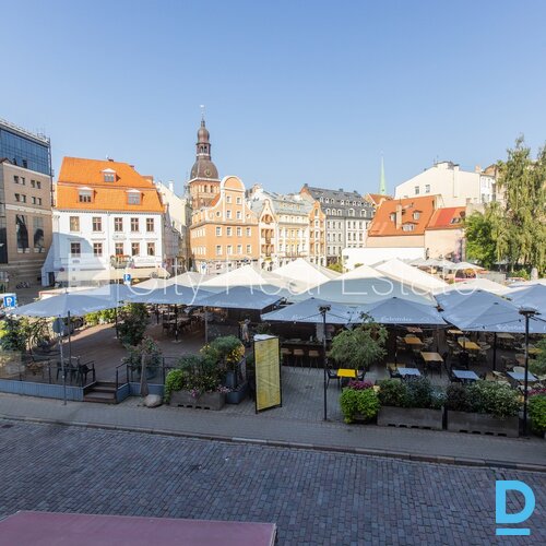 Izīrē dzīvokli Rīgā