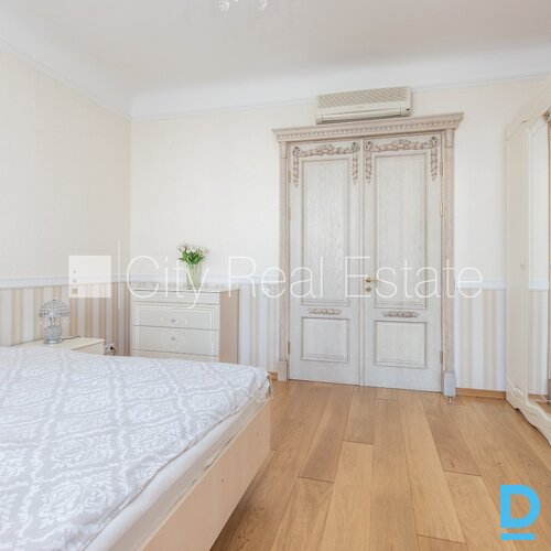 Izīrē dzīvokli Rīgā