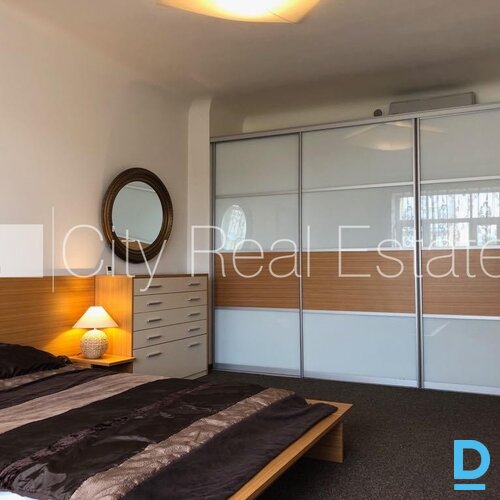 Izīrē dzīvokli Rīgā