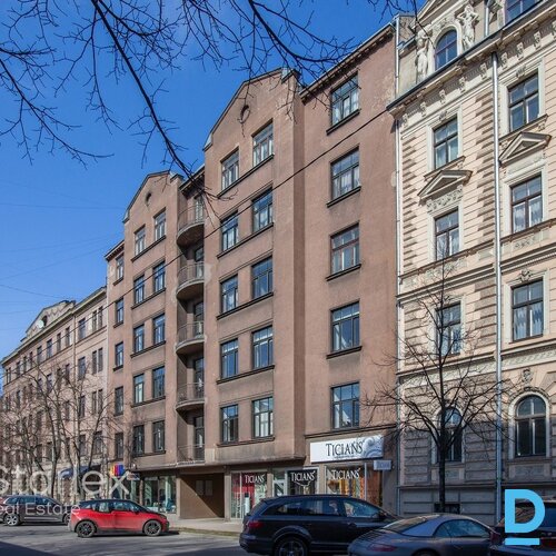 Birojs pēc kapitālā remonta Rīgas centrā Birojs pēc kapitālā remonta Rīgas centrā