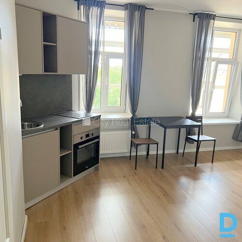 Izīrē dzīvokli Rīgā