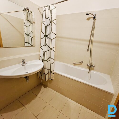 Izīrē dzīvokli Republikas laukums 5, 54m², 2 ist. Izīrē dzīvokli Republikas laukums 5, 54m², 2 ist.