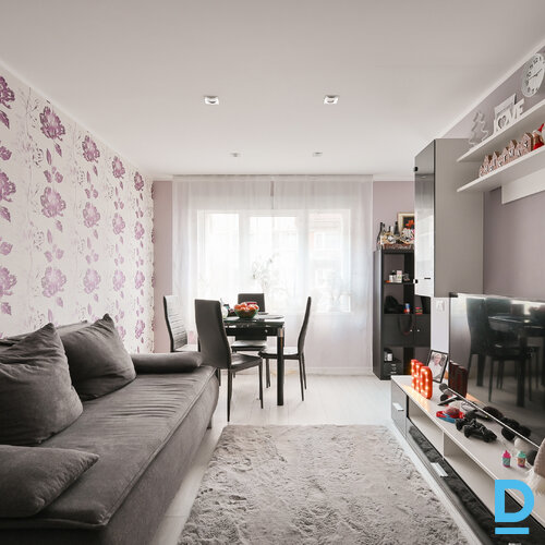 Pārdod dzīvokli Plūdu iela 4